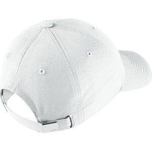 czapka Nike Metal Swoosh Logo 340225 100