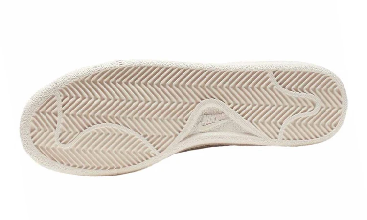 Nike Court Royale 749747 200