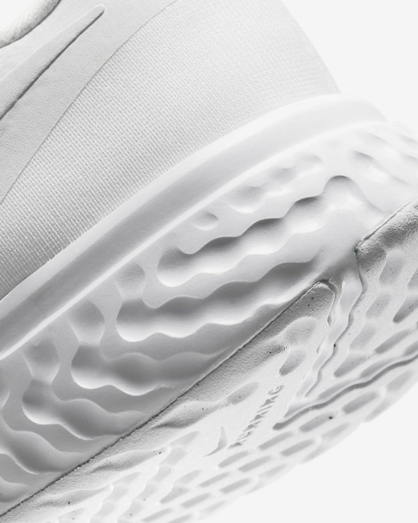 Nike Revolution 5 BQ3207 104