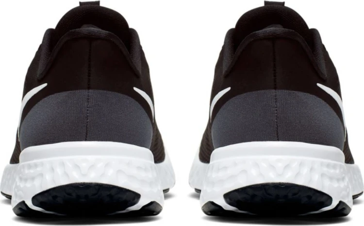 Nike Revolution 5 BQ3207 002