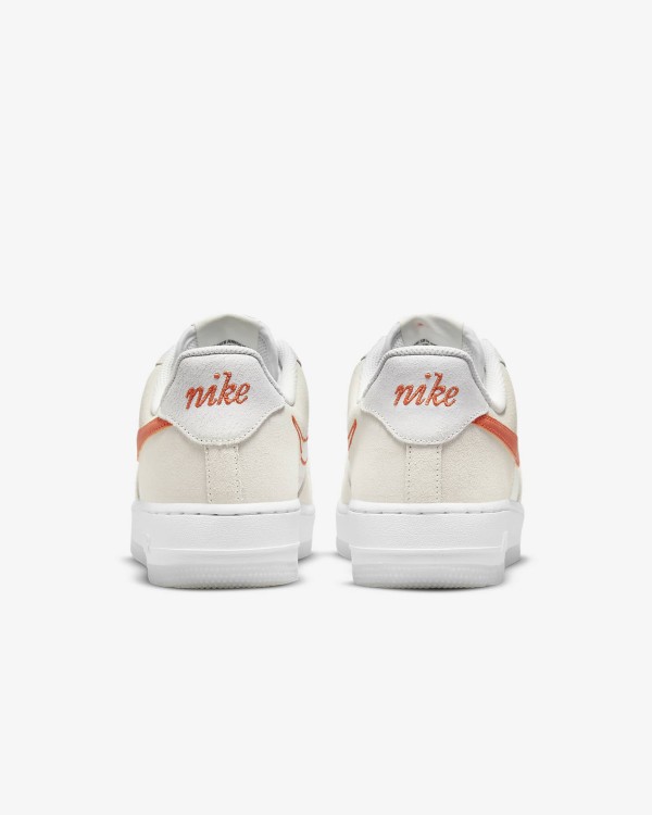 Nike Air Force 1 '07 SE WMNS DA8302 101