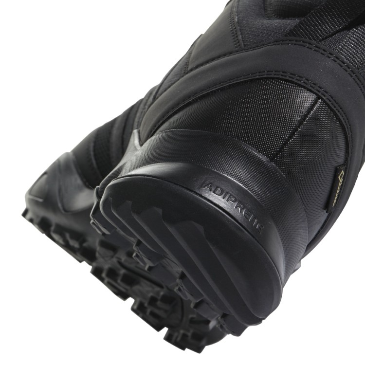  adidas Terrex AX2R Mid GTX CM7697 