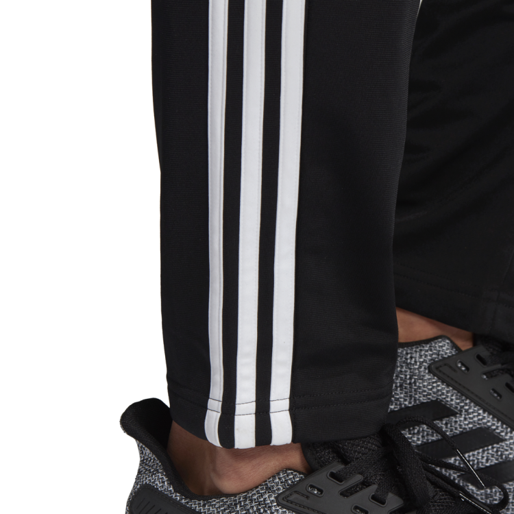 spodnie adidas Essentials 3 Stripes Tapered Tric DQ3090