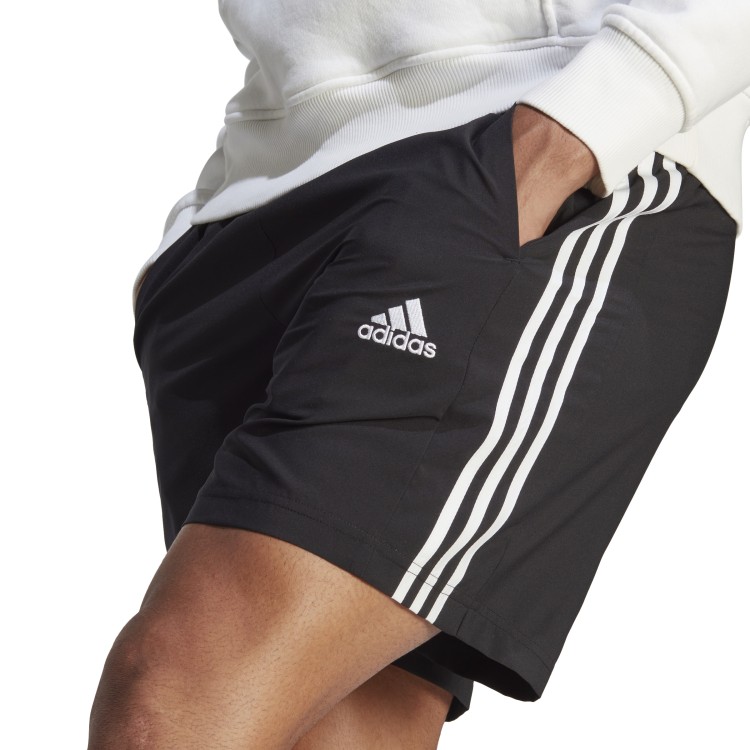 spodenki adidas AEROREADY Essentials IC1484