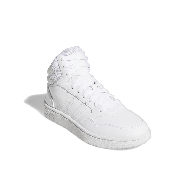 GW5457_6_FOOTWEAR_Photography_Front Lateral Top View_white.jpg