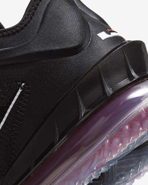  Nike LeBron 18 Low CV7562 001
