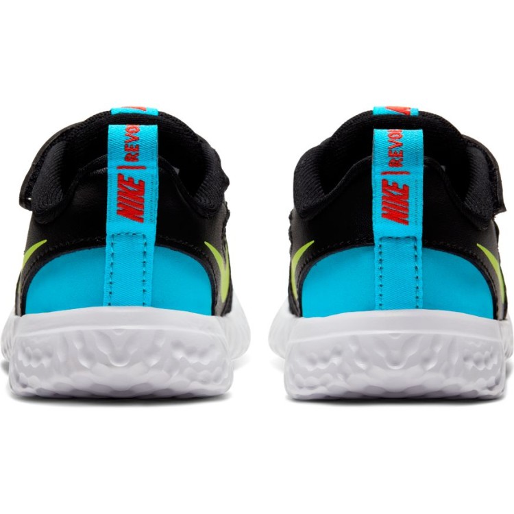 Nike Revolution 5 BQ5673 076
