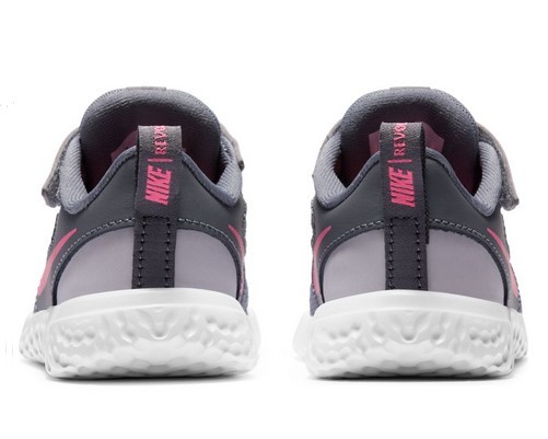 Nike Revolution 5 BQ5673 015