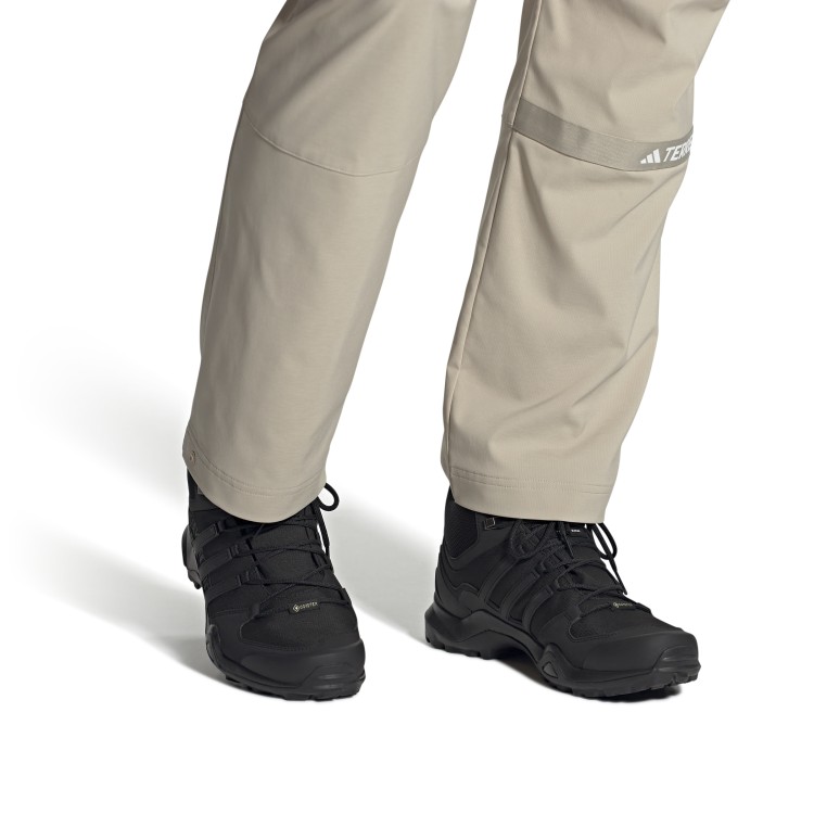 adidas Terrex Swift R2 Mid GORE-TEX IF7636