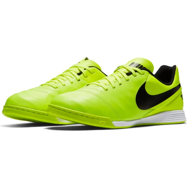 buty Nike Tiempo Legend VI IC Junior 819190 707