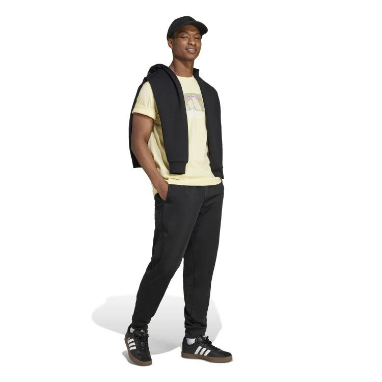 koszulka adidas Codes Badge of Sport IW2695