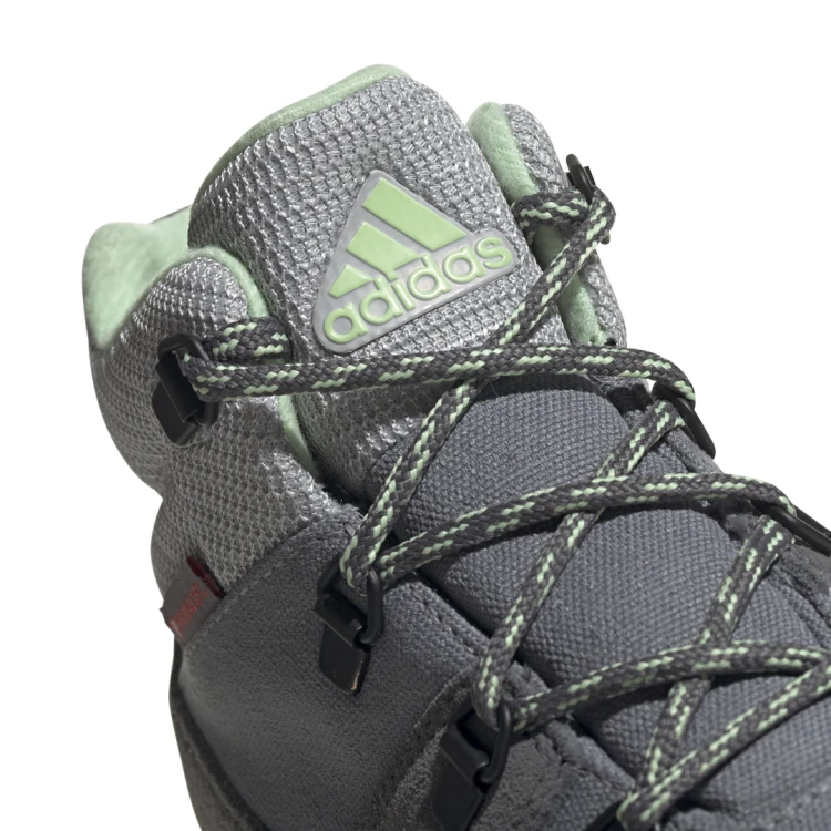  adidas Climawarm Snowpitch G26576
