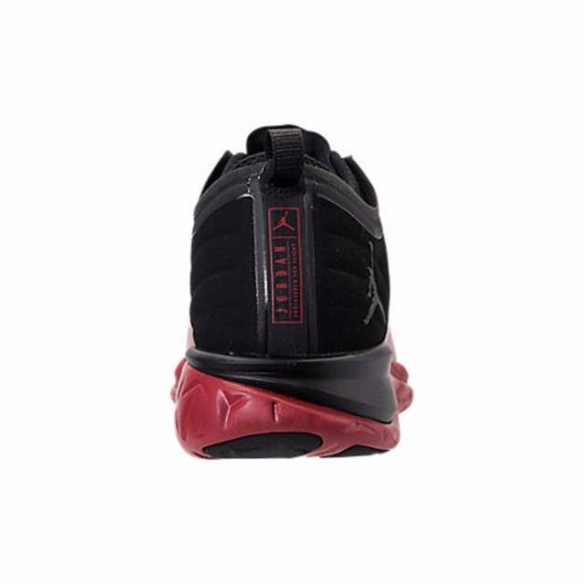 buty Jordan Trainer Prime Black/Gym Red 881463 060