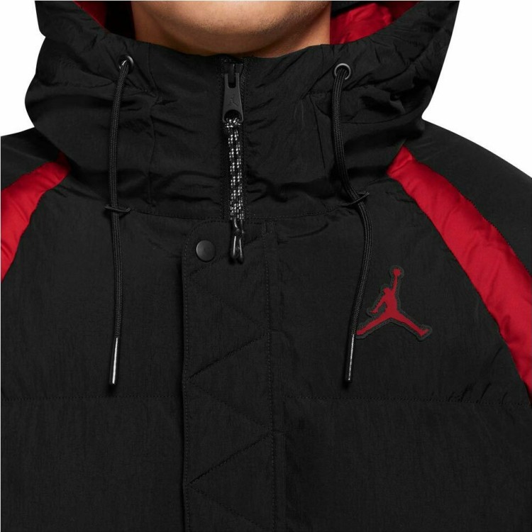kurtka Jordan Essentials Puffer DA9806 010
