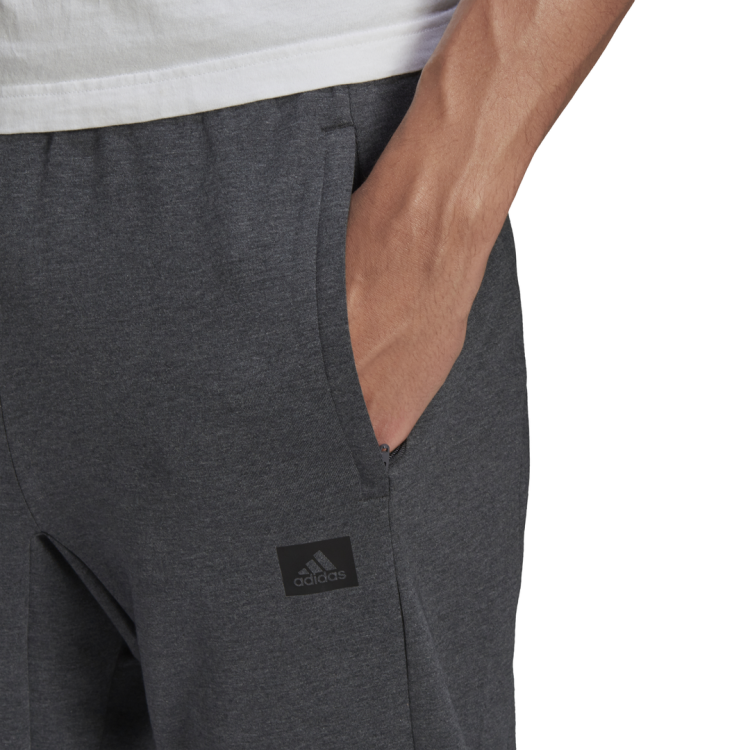 spodnie adidas Designed to Move Motion Pants GD5274