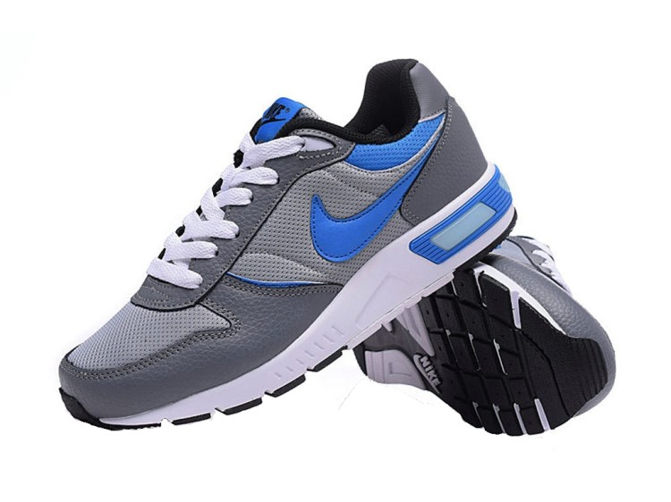 buty Nike Nightgazer (GS) 705477 004