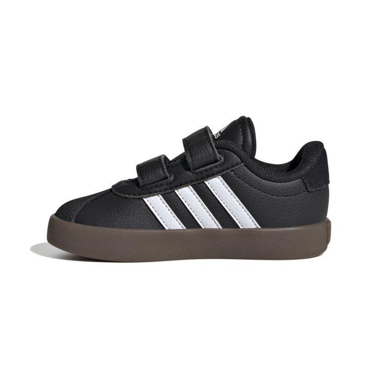 ID9156_5_FOOTWEAR_Photography_Side Medial Center View_white.jpg