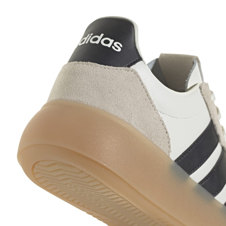 buty adidas Barreda Decode Lux JR1227