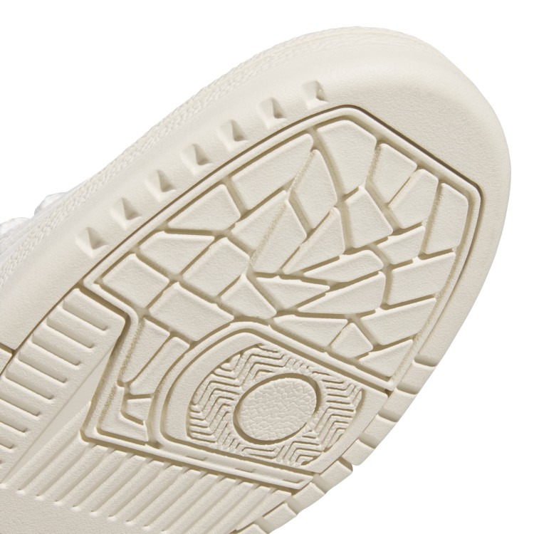 buty adidas Rapid Court Low JP5249