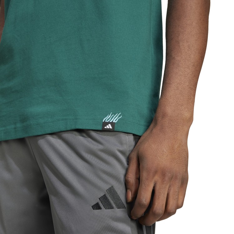 koszulka adidas Lounge Mini Embroidery Graphic JJ3980