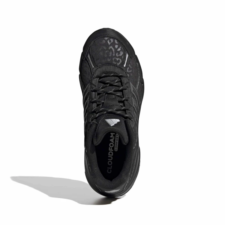 KK3533_3_FOOTWEAR_Photography_Top Portrait View_white.jpg