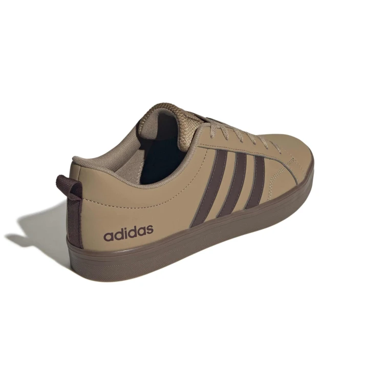 LA3993_7_FOOTWEAR_Photography_Back Lateral Top View_white.jpg