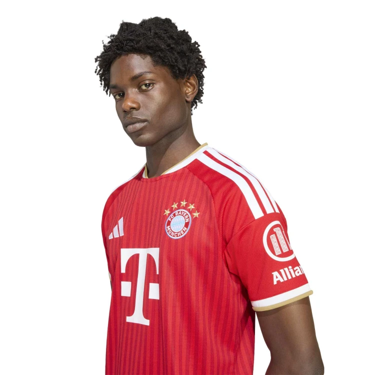 koszulka adidas FC Bayern with the 26/27 Home Jersey KQ6513