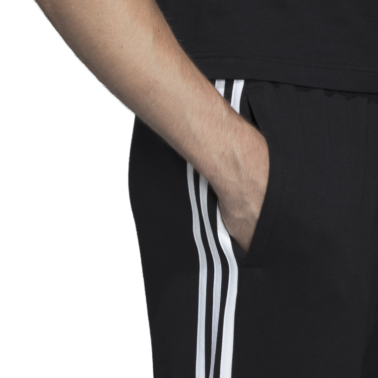 spodnie adidas Essentials 3 Stripes Tapered Pant DU0468 (3).jpg