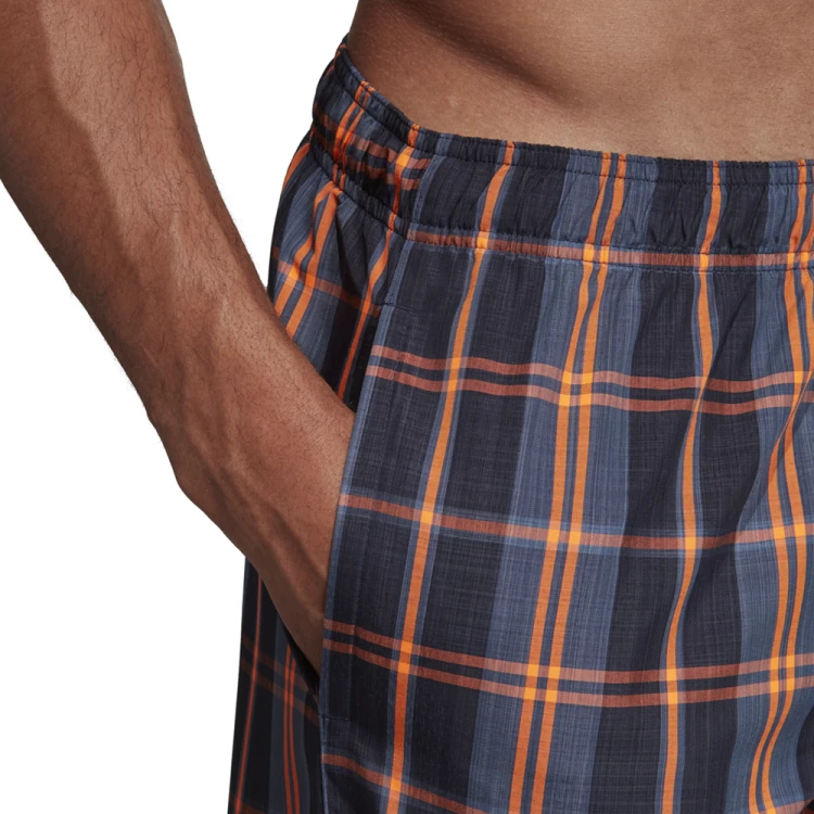 DY6398_APP_on-model_detail-1_white (Copy).jpg