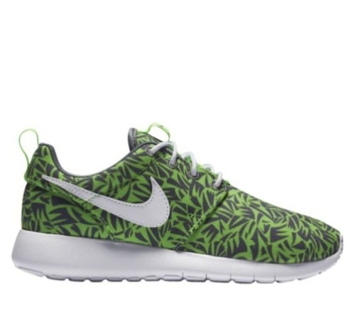 buty Nike Roshe One Print Gs 677782 009 