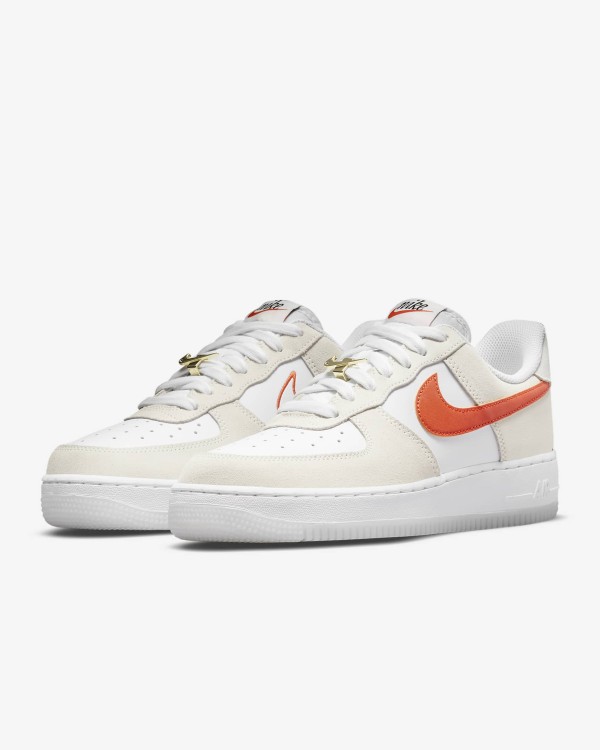 Nike Air Force 1 '07 SE WMNS DA8302 101