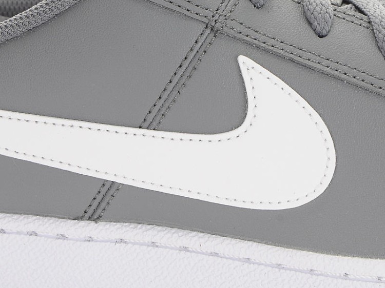 buty Nike Court Royale 749747 011