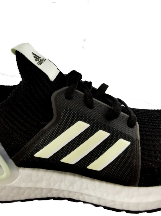 adidas Ultraboost 19 FV2553