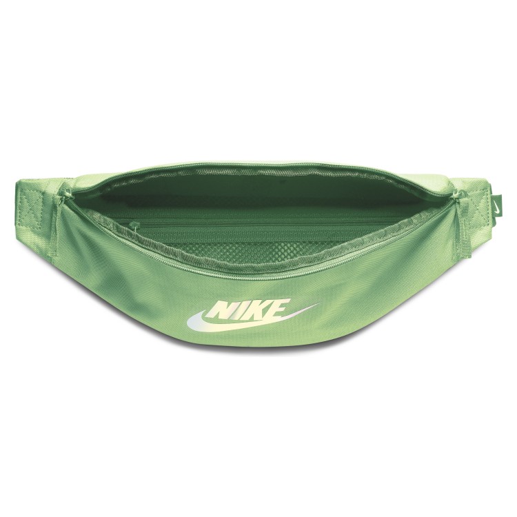 Nerka Nike Heritage BA5750 701