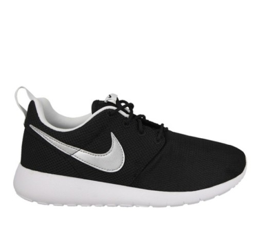 buty Nike Roshe One (GS) 599728 021
