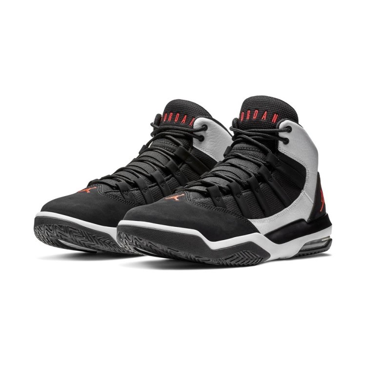  Nike Jordan Max Aura AQ9084 101