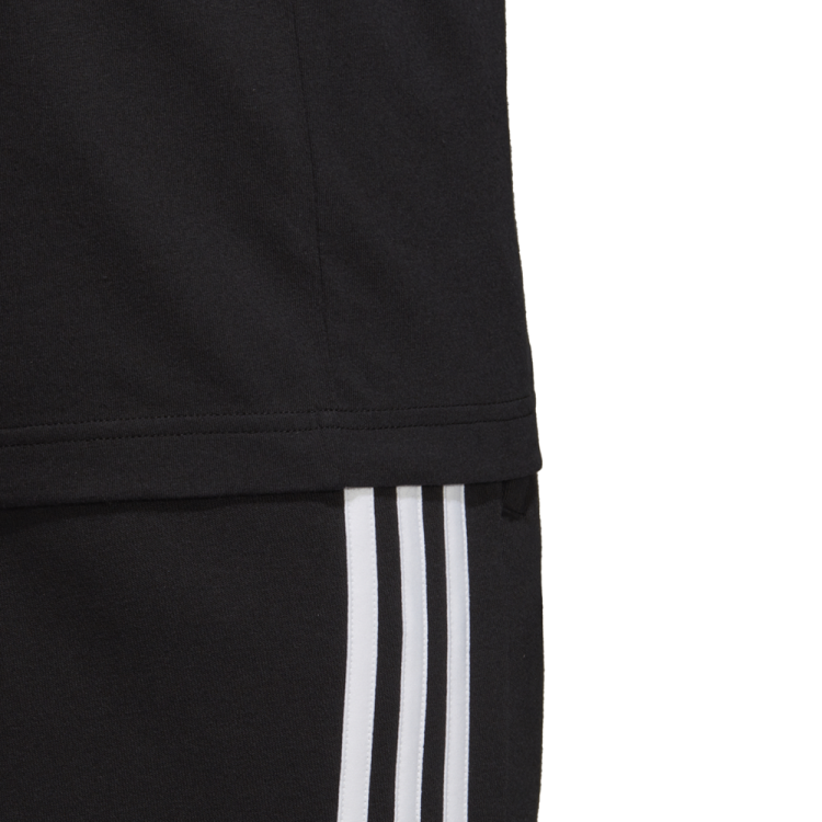  koszulka adidas Must Haves Badge of Sport Tee DT9933 