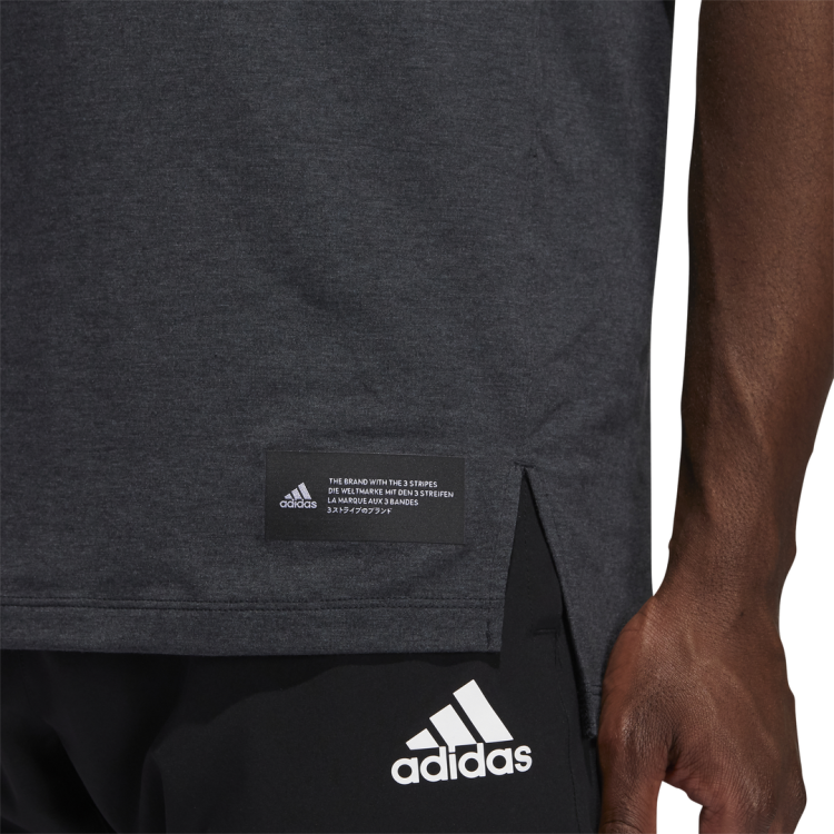  koszulka adidas  Studio Tech Tee GM0627
