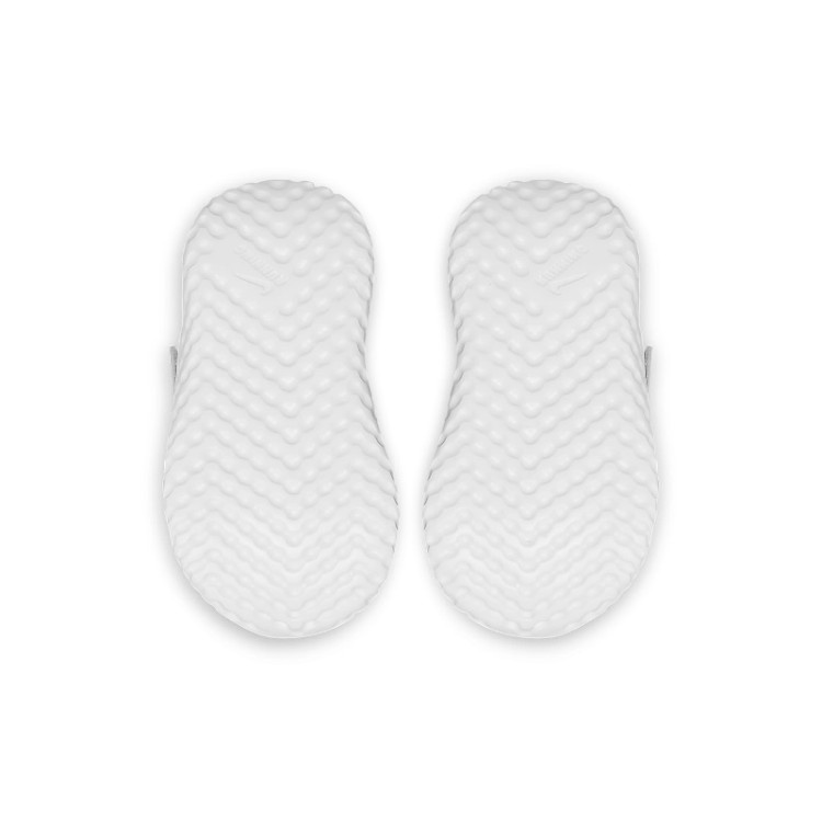 Nike Revolution 5 BQ5673 021