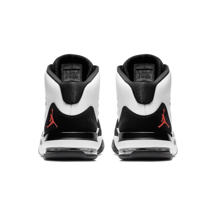  Nike Jordan Max Aura AQ9084 101