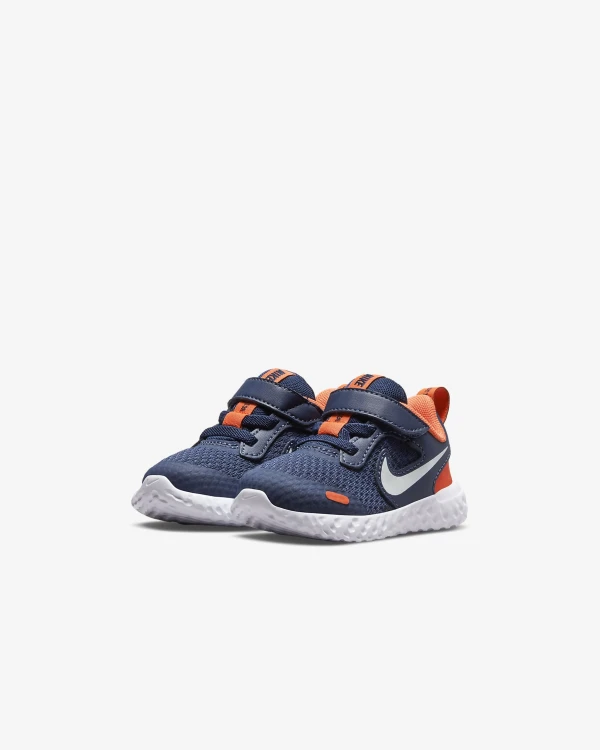 Nike Revolution 5 BQ5673 410