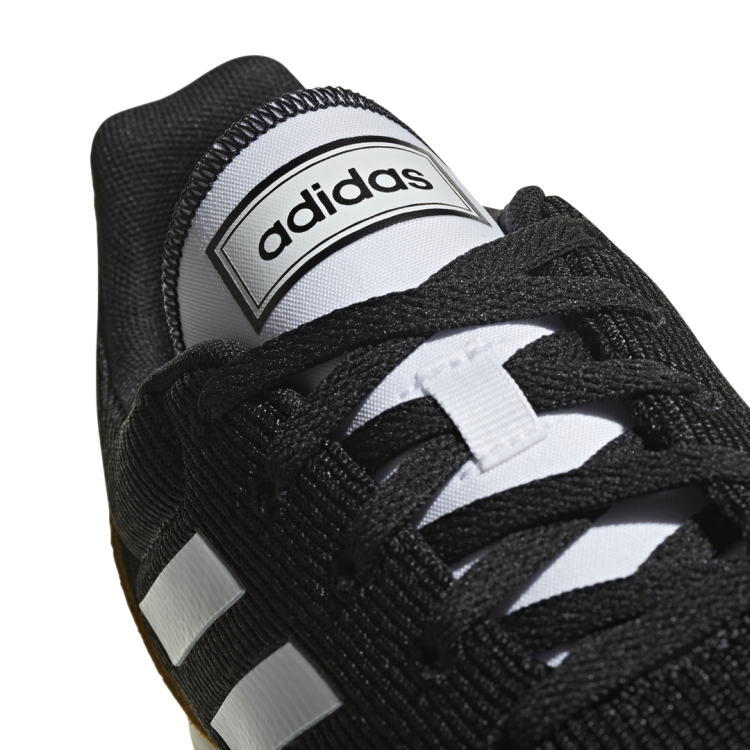 adidas Run 70s BD7961