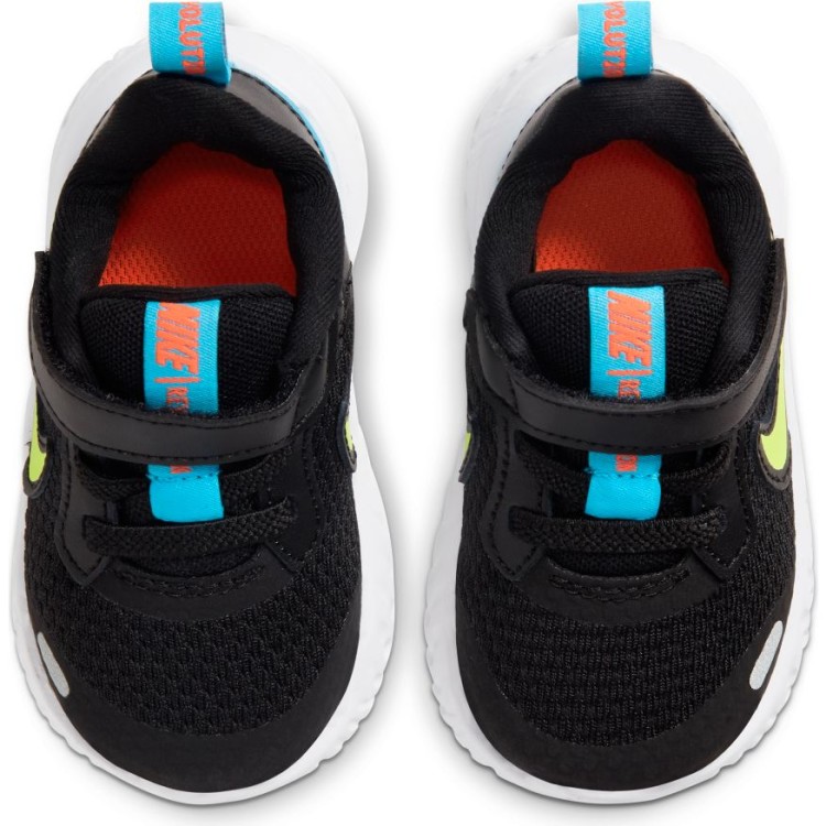 Nike Revolution 5 BQ5673 076