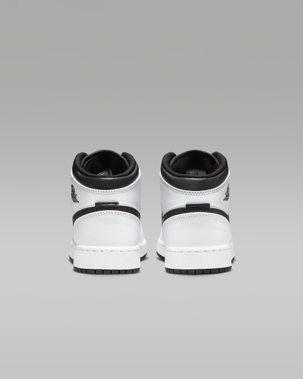 Nike Air Jordan 1 Mid GS DQ8423 132