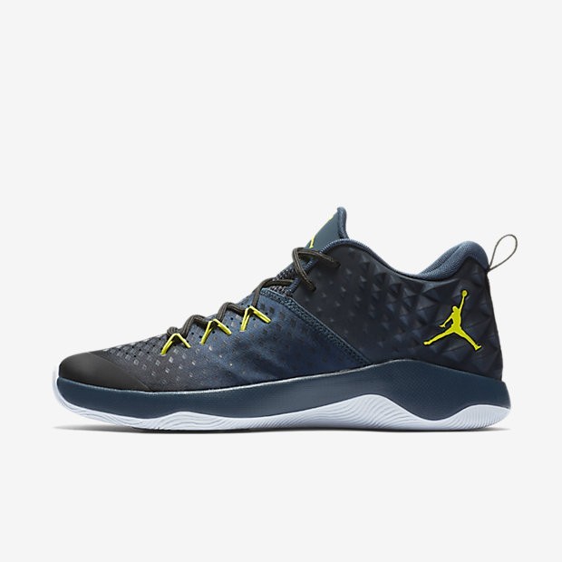 jordan-extra.fly-854551-014.jpg