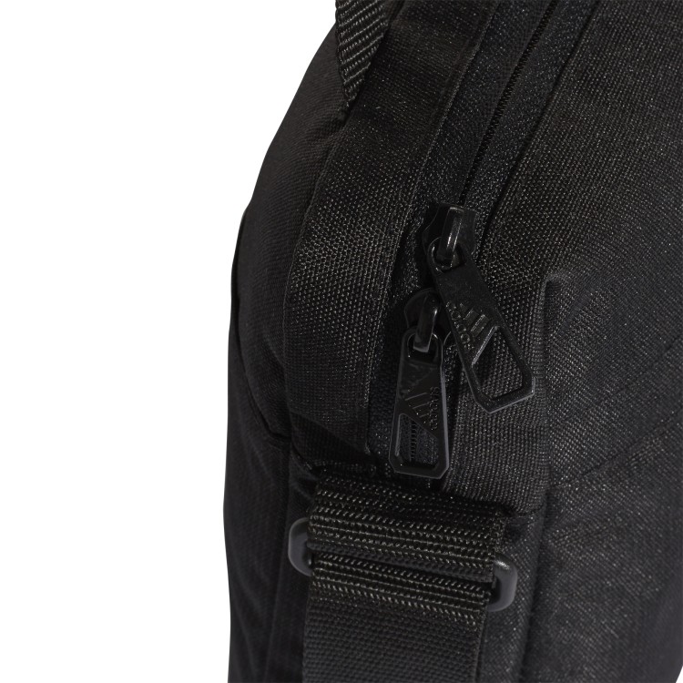 torebka adidas 3-Stripes Organizer M CG1537