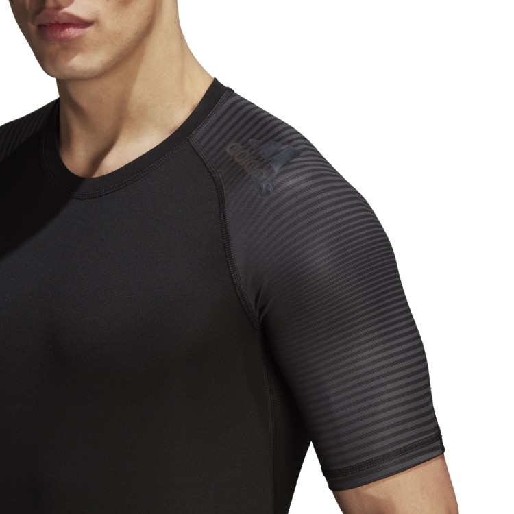 koszulka adidas AlphaSkin Sport Tee Graphic CF7243