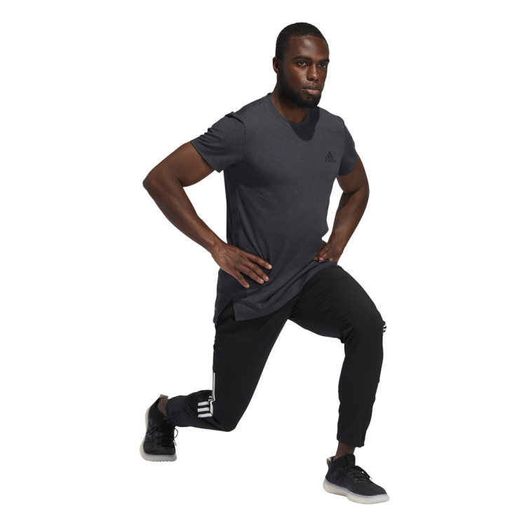  koszulka adidas  Studio Tech Tee GM0627