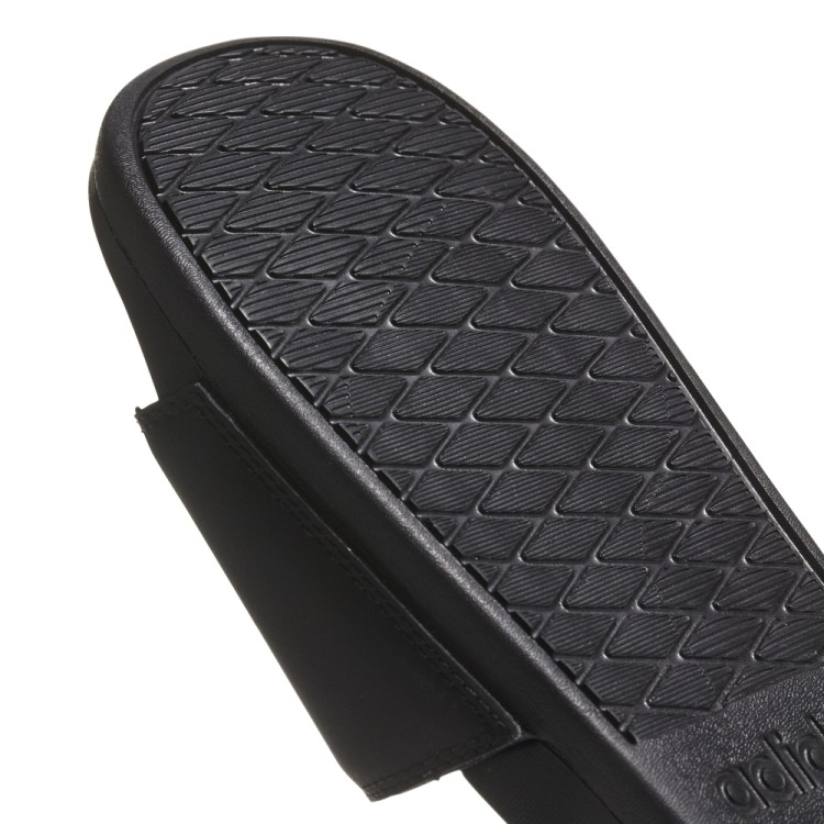 klapki adidas Adilette Comfort CG3425 (5).jpg