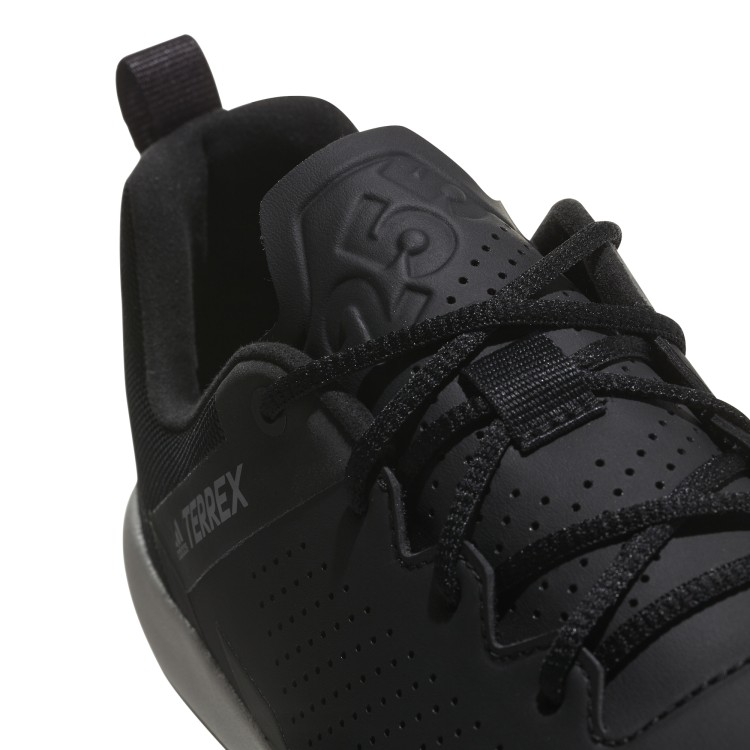 adidas Terrex Trail Cross Curb CM7564